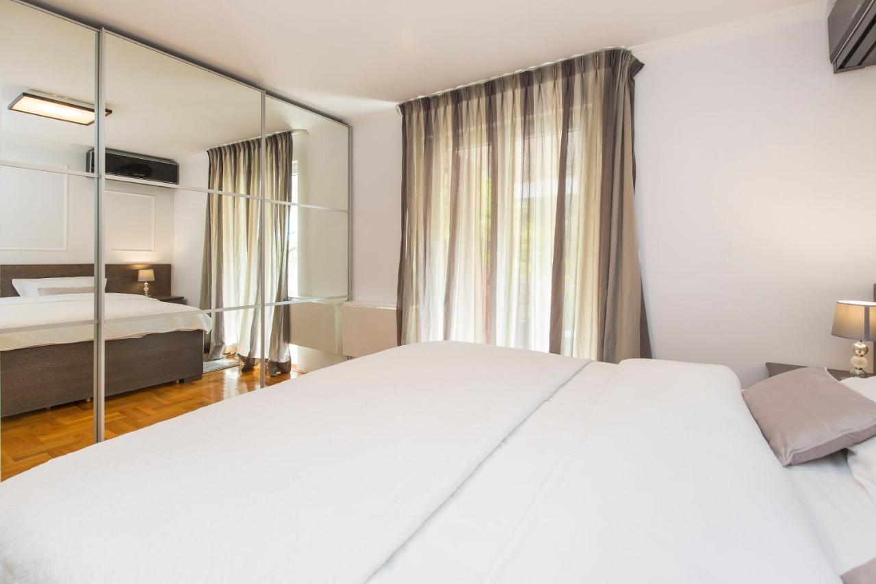 Apartment Parentium โปเรช ภายนอก รูปภาพ