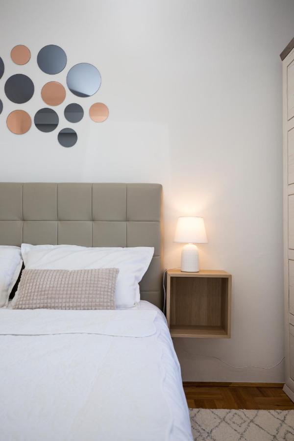 Apartment Parentium โปเรช ภายนอก รูปภาพ